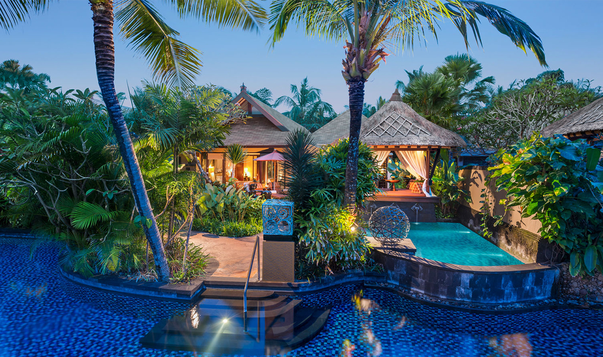 Stunning Beachfront Resorts  In Bali  To Recreate Romantic 