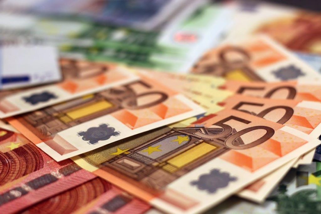 How to Qualify for a Short Term Business Loan