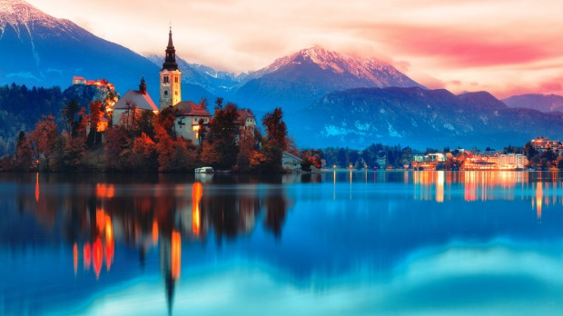 Top 5 Overrated Places to Visit This Fall