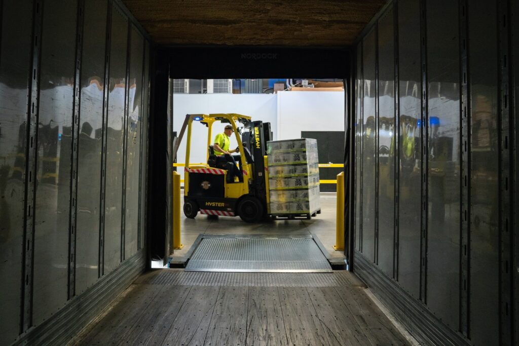 Benefits Of A Forklift Truck For Your Warehouse